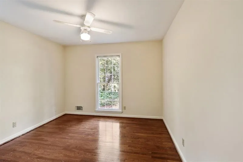 440 N Harbor Drive, Atlanta, Georgia 30328, 5 Bedrooms Bedrooms, ,3 BathroomsBathrooms,Residential,Sold,440 N Harbor Drive,6118535