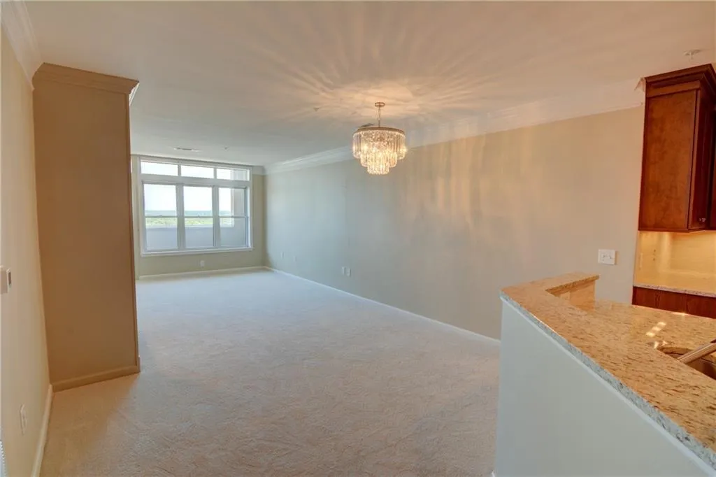 3334 Peachtree Road Ne Unit 1208, Atlanta, Georgia 30326, 2 Bedrooms Bedrooms, ,2 BathroomsBathrooms,Residential,For Sale,3334 Peachtree Road Ne Unit 1208,7615071