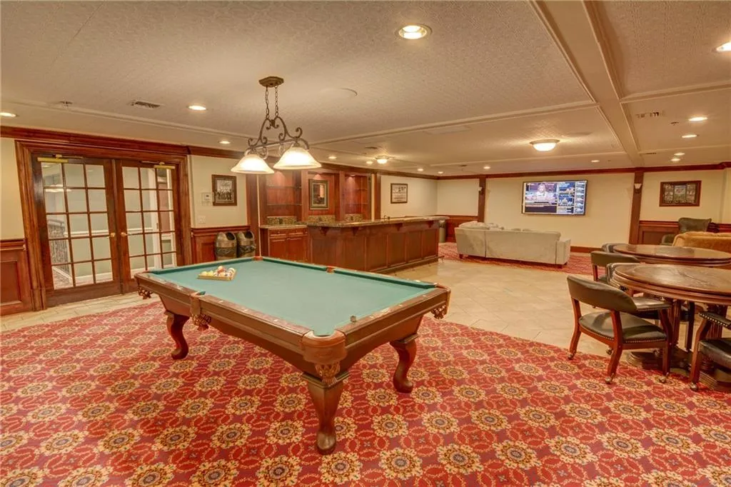 3334 Peachtree Road Ne Unit 1208, Atlanta, Georgia 30326, 2 Bedrooms Bedrooms, ,2 BathroomsBathrooms,Residential,For Sale,3334 Peachtree Road Ne Unit 1208,7615071