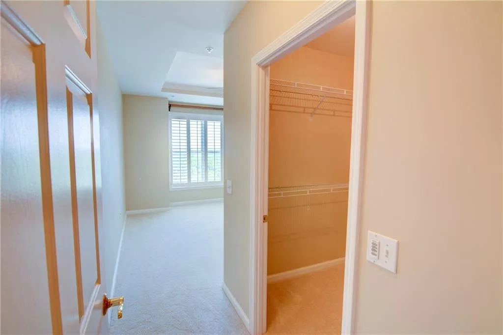 3334 Peachtree Road Ne Unit 1208, Atlanta, Georgia 30326, 2 Bedrooms Bedrooms, ,2 BathroomsBathrooms,Residential,For Sale,3334 Peachtree Road Ne Unit 1208,7615071