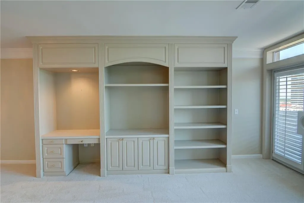 3334 Peachtree Road Ne Unit 1208, Atlanta, Georgia 30326, 2 Bedrooms Bedrooms, ,2 BathroomsBathrooms,Residential,For Sale,3334 Peachtree Road Ne Unit 1208,7615071