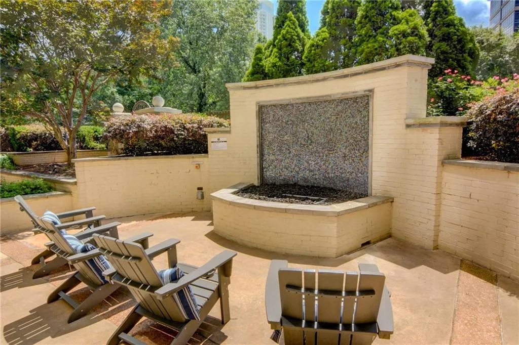 3334 Peachtree Road Ne Unit 1208, Atlanta, Georgia 30326, 2 Bedrooms Bedrooms, ,2 BathroomsBathrooms,Residential,For Sale,3334 Peachtree Road Ne Unit 1208,7615071