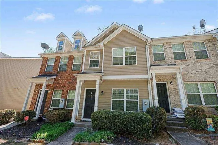 388 Berckman Drive Nw, Lilburn, Georgia 30047