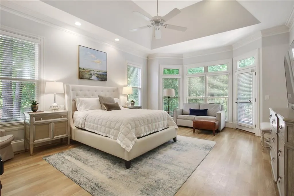 110 High Point Walk, Sandy Springs, Georgia 30342, 5 Bedrooms Bedrooms, ,4 BathroomsBathrooms,Residential,Sold,110 High Point Walk,6884148