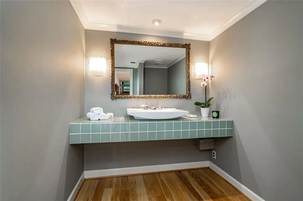 6125 River Chase Circle, Atlanta, Georgia 30328, 5 Bedrooms Bedrooms, ,3 BathroomsBathrooms,Residential,Sold,6125 River Chase Circle,6945203