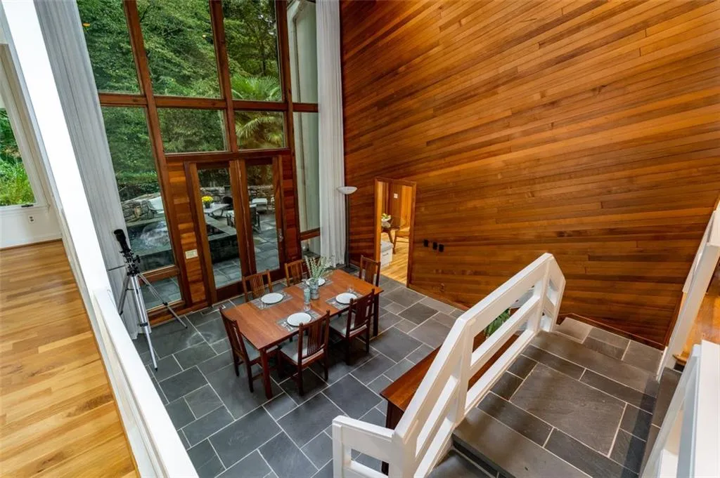 6125 River Chase Circle, Atlanta, Georgia 30328, 5 Bedrooms Bedrooms, ,3 BathroomsBathrooms,Residential,Sold,6125 River Chase Circle,6945203