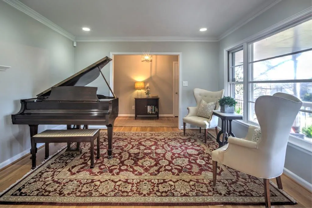 633 Valley Green Drive Ne, Atlanta, Georgia 30342, 3 Bedrooms Bedrooms, ,2 BathroomsBathrooms,Residential,Sold,633 Valley Green Drive Ne,5821179