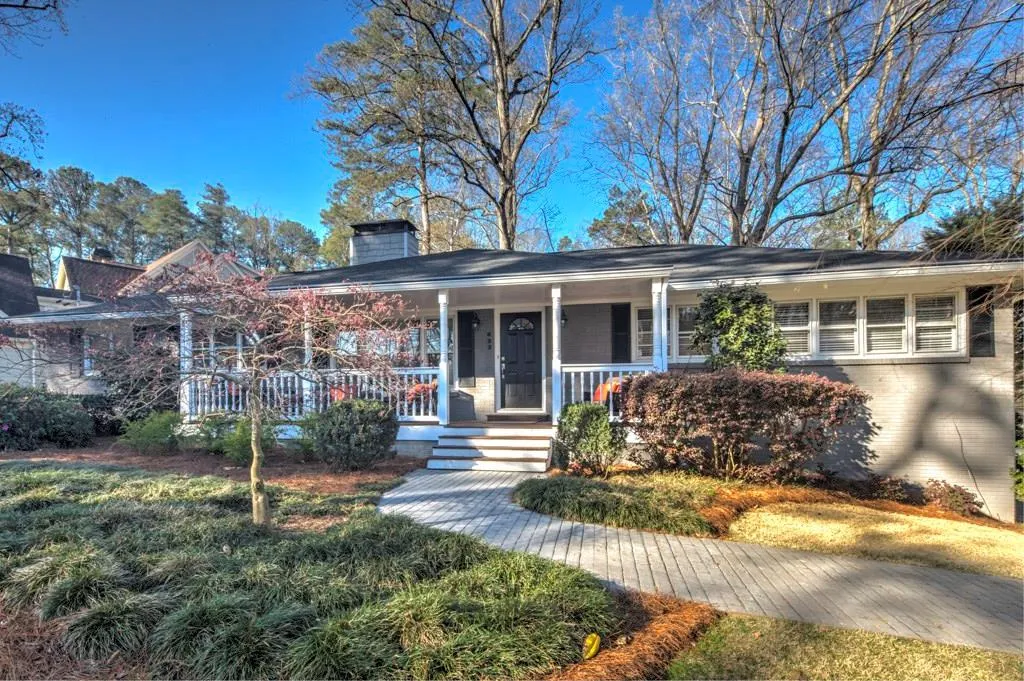 633 Valley Green Drive Ne, Atlanta, Georgia 30342, 3 Bedrooms Bedrooms, ,2 BathroomsBathrooms,Residential,Sold,633 Valley Green Drive Ne,5821179
