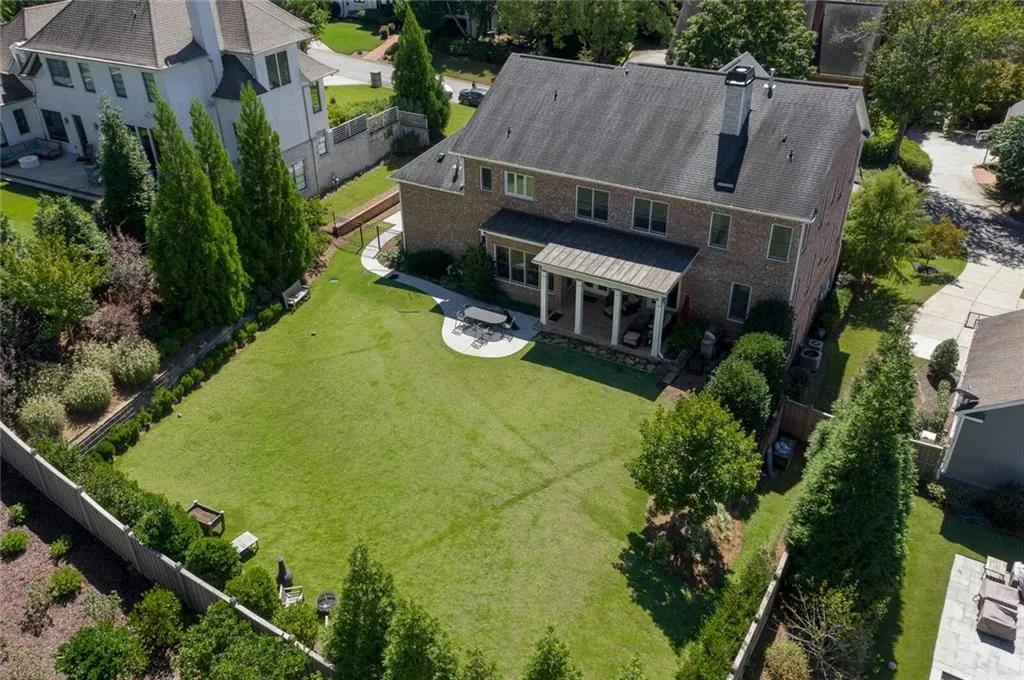 410 Tavern Circle, Sandy Springs, Georgia 30350, 5 Bedrooms Bedrooms, ,4 BathroomsBathrooms,Residential,Sold,410 Tavern Circle,6945355