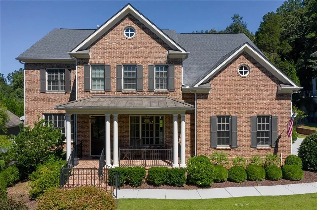 410 Tavern Circle, Sandy Springs, Georgia 30350, 5 Bedrooms Bedrooms, ,4 BathroomsBathrooms,Residential,Sold,410 Tavern Circle,6945355