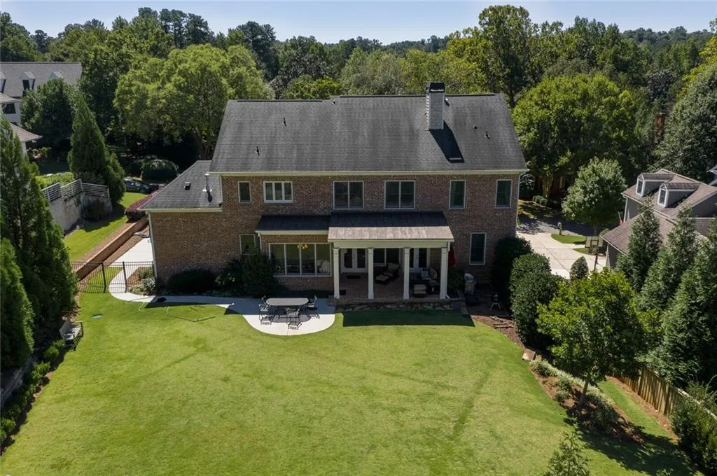 410 Tavern Circle, Sandy Springs, Georgia 30350, 5 Bedrooms Bedrooms, ,4 BathroomsBathrooms,Residential,Sold,410 Tavern Circle,6945355