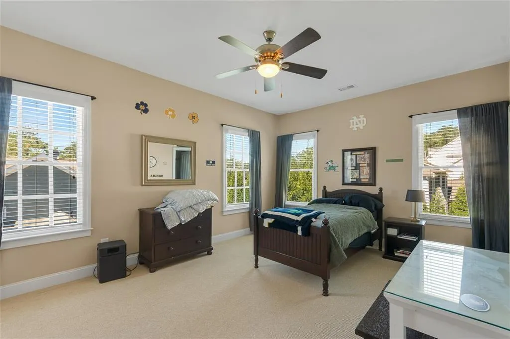 410 Tavern Circle, Sandy Springs, Georgia 30350, 5 Bedrooms Bedrooms, ,4 BathroomsBathrooms,Residential,Sold,410 Tavern Circle,6945355