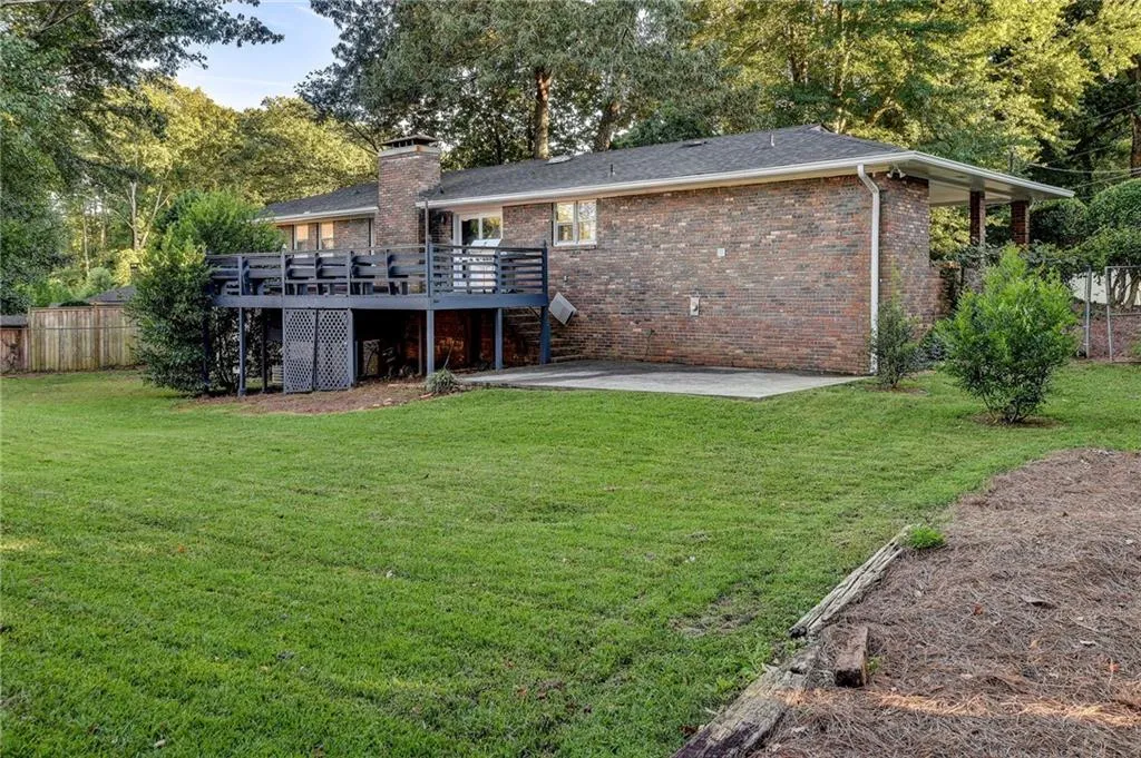 576 Lorell Terrace Ne, Atlanta, Georgia 30328, 4 Bedrooms Bedrooms, ,3 BathroomsBathrooms,Residential,Sold,576 Lorell Terrace Ne,6948679