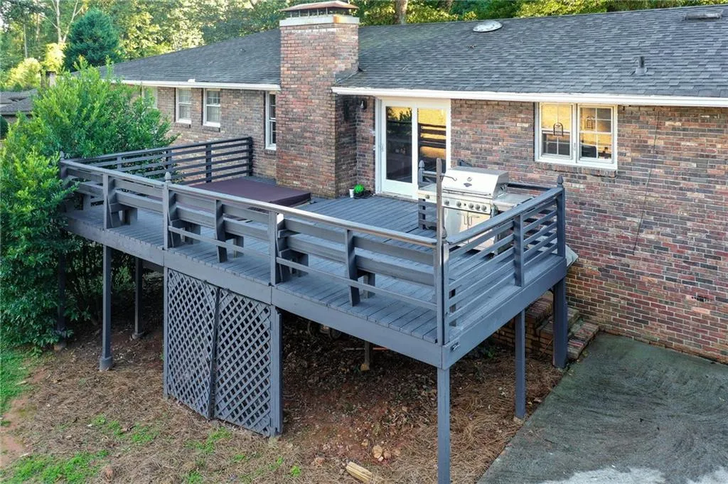 576 Lorell Terrace Ne, Atlanta, Georgia 30328, 4 Bedrooms Bedrooms, ,3 BathroomsBathrooms,Residential,Sold,576 Lorell Terrace Ne,6948679