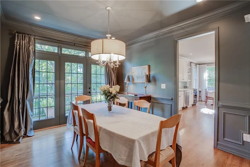2446 Ellijay Drive Ne, Brookhaven, Georgia 30319, 4 Bedrooms Bedrooms, ,3 BathroomsBathrooms,Residential,Sold,2446 Ellijay Drive Ne,5747889
