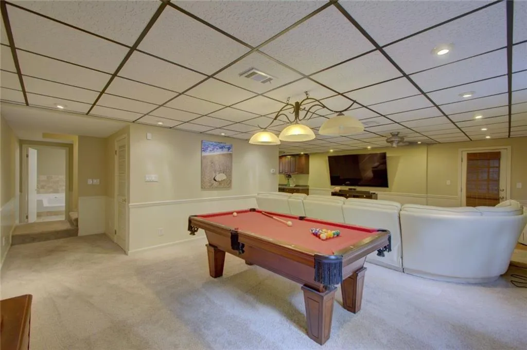 535 Calaveras Drive, Sandy Springs, Georgia 30350, 5 Bedrooms Bedrooms, ,4 BathroomsBathrooms,Residential,Sold,535 Calaveras Drive,6836375