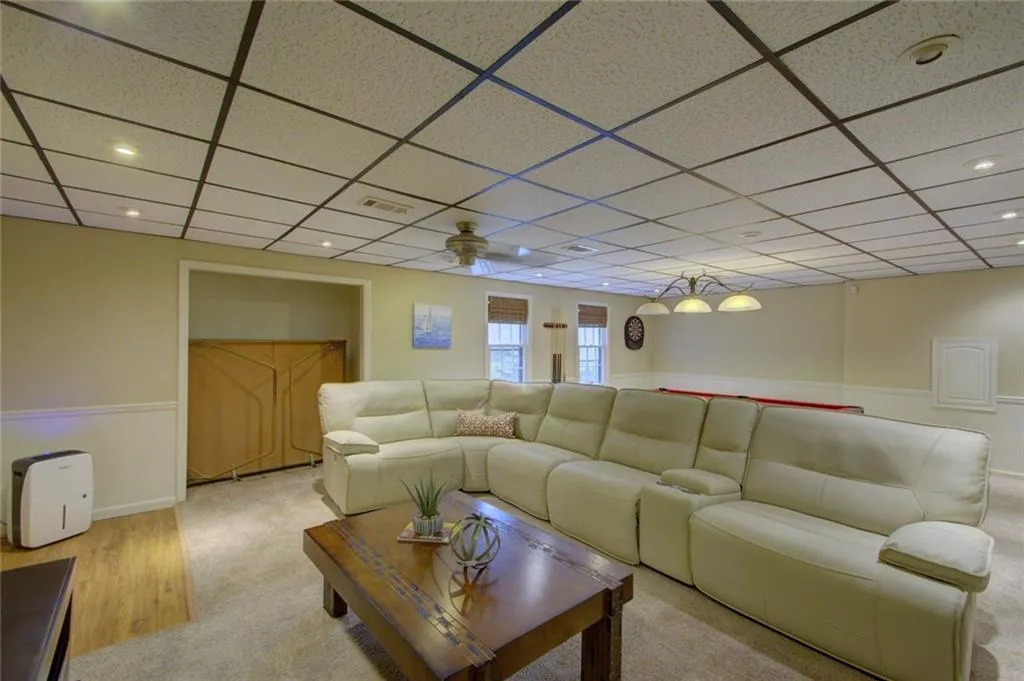 535 Calaveras Drive, Sandy Springs, Georgia 30350, 5 Bedrooms Bedrooms, ,4 BathroomsBathrooms,Residential,Sold,535 Calaveras Drive,6836375