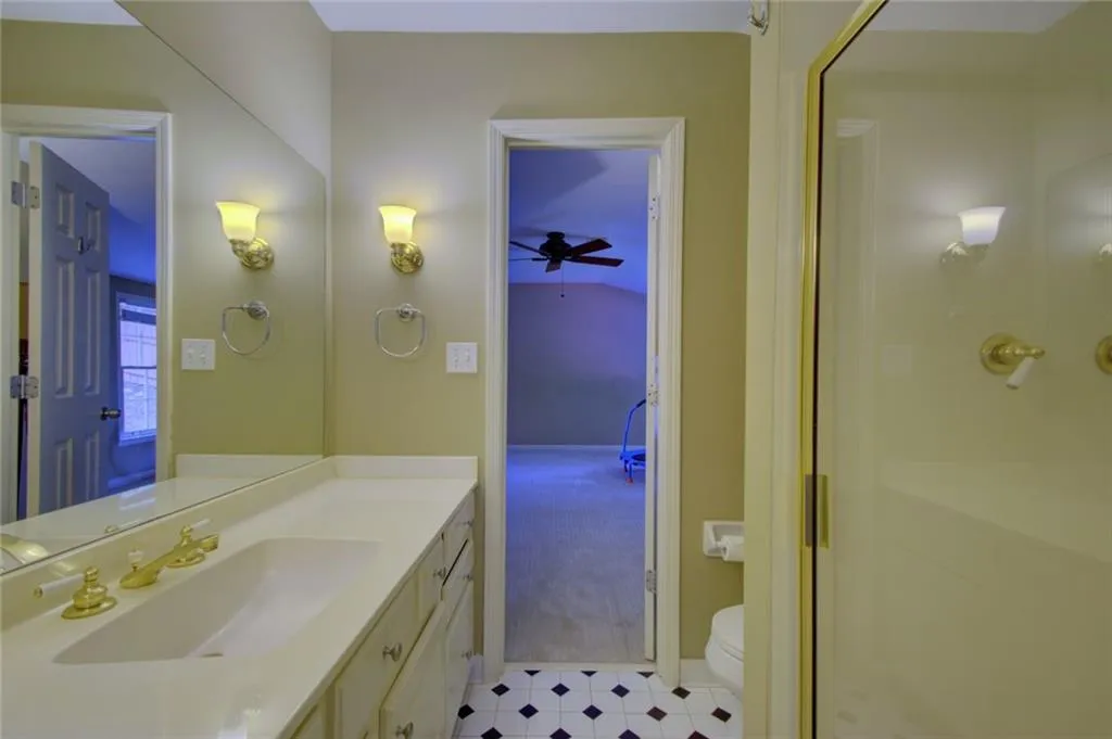 535 Calaveras Drive, Sandy Springs, Georgia 30350, 5 Bedrooms Bedrooms, ,4 BathroomsBathrooms,Residential,Sold,535 Calaveras Drive,6836375