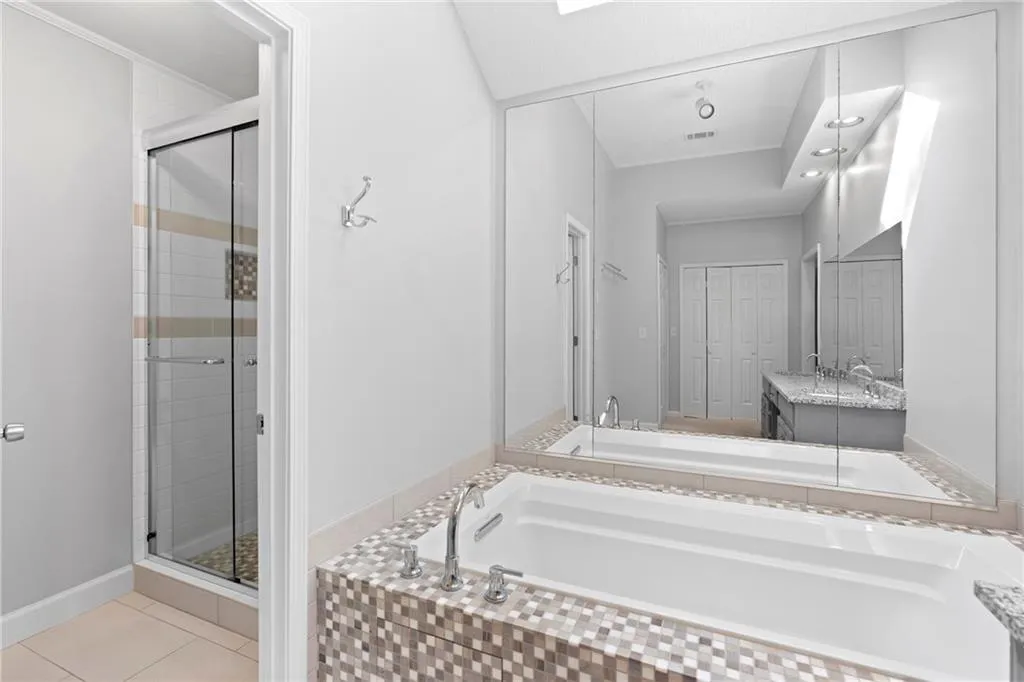 1702 Defoors Walk Nw, Atlanta, Georgia 30318, 2 Bedrooms Bedrooms, ,2 BathroomsBathrooms,Residential,For Sale,1702 Defoors Walk Nw,7655303 1702 Defoors Walk Nw, Atlanta, Georgia 30318, 2 Bedrooms Bedrooms, ,2 BathroomsBathrooms,Residential,For Sale,1702 Defoors Walk Nw,7655303