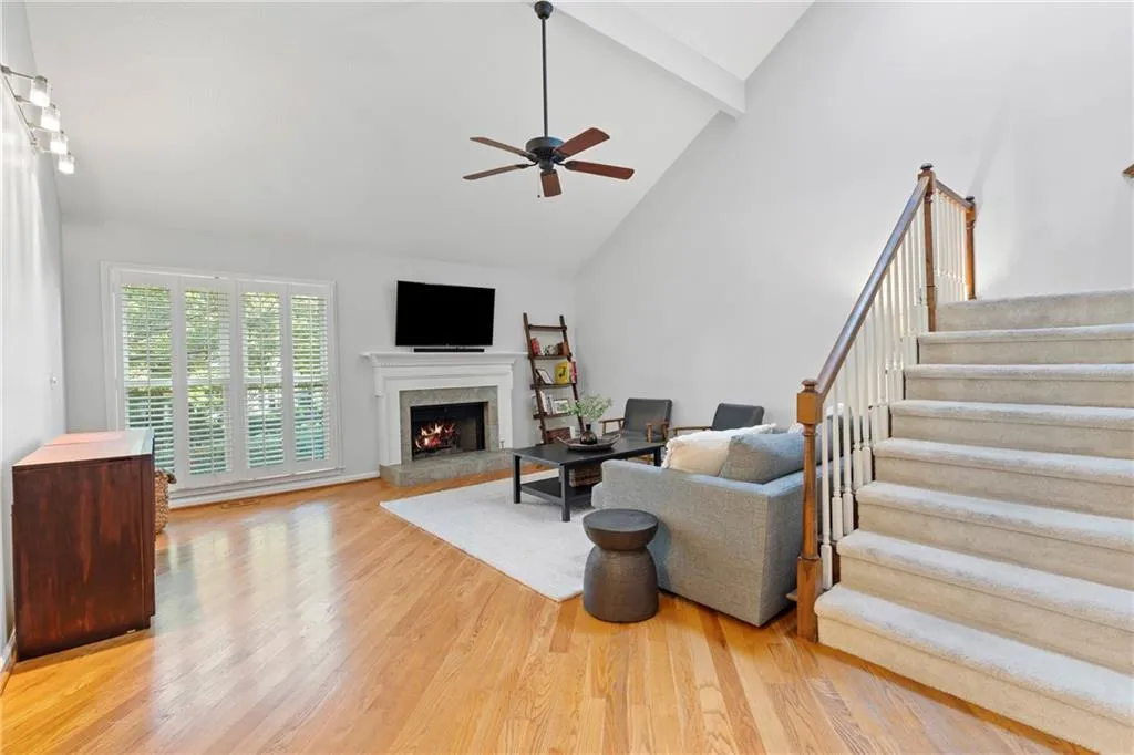 1702 Defoors Walk Nw, Atlanta, Georgia 30318, 2 Bedrooms Bedrooms, ,2 BathroomsBathrooms,Residential,For Sale,1702 Defoors Walk Nw,7655303 1702 Defoors Walk Nw, Atlanta, Georgia 30318, 2 Bedrooms Bedrooms, ,2 BathroomsBathrooms,Residential,For Sale,1702 Defoors Walk Nw,7655303