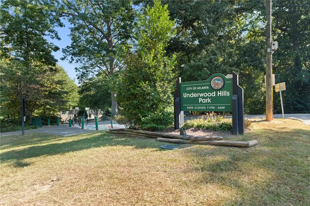 1702 Defoors Walk Nw, Atlanta, Georgia 30318, 2 Bedrooms Bedrooms, ,2 BathroomsBathrooms,Residential,For Sale,1702 Defoors Walk Nw,7655303 1702 Defoors Walk Nw, Atlanta, Georgia 30318, 2 Bedrooms Bedrooms, ,2 BathroomsBathrooms,Residential,For Sale,1702 Defoors Walk Nw,7655303