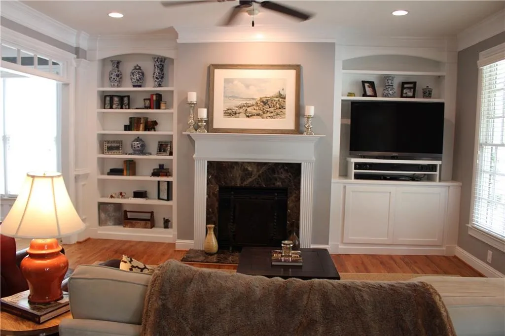 2141 Parkview Lane, Atlanta, Georgia 30318, 4 Bedrooms Bedrooms, ,3 BathroomsBathrooms,Residential,Sold,2141 Parkview Lane,5737373