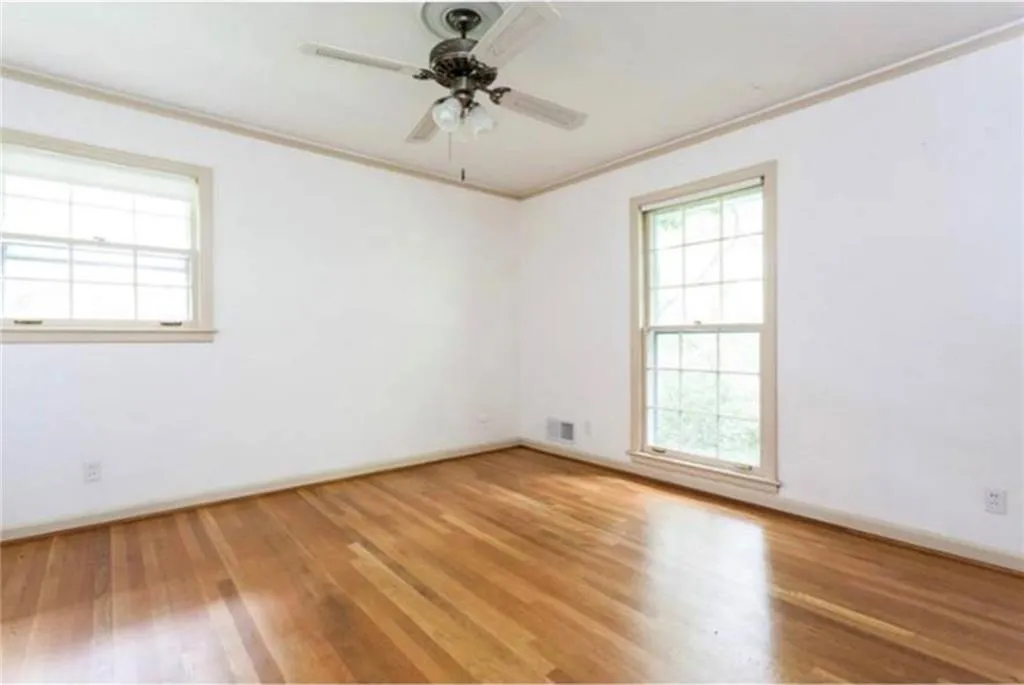 5425 Mount Vernon Parkway, Sandy Springs, Georgia 30327, 3 Bedrooms Bedrooms, ,2 BathroomsBathrooms,Residential,Sold,5425 Mount Vernon Parkway,6566129