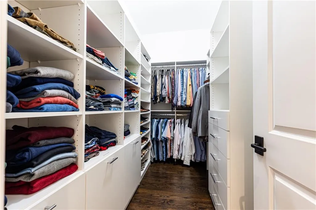 4900 Lake Forrest Drive, Atlanta, Georgia 30342, 4 Bedrooms Bedrooms, ,4 BathroomsBathrooms,Residential,Sold,4900 Lake Forrest Drive,7463640 4900 Lake Forrest Drive, Atlanta, Georgia 30342, 4 Bedrooms Bedrooms, ,4 BathroomsBathrooms,Residential,Sold,4900 Lake Forrest Drive,7463640