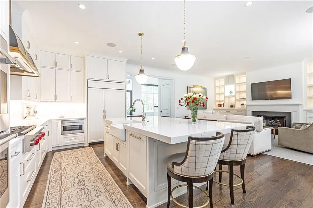 4900 Lake Forrest Drive, Atlanta, Georgia 30342, 4 Bedrooms Bedrooms, ,4 BathroomsBathrooms,Residential,Sold,4900 Lake Forrest Drive,7463640 4900 Lake Forrest Drive, Atlanta, Georgia 30342, 4 Bedrooms Bedrooms, ,4 BathroomsBathrooms,Residential,Sold,4900 Lake Forrest Drive,7463640