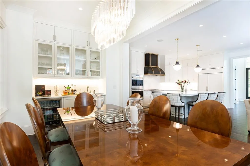 4900 Lake Forrest Drive, Atlanta, Georgia 30342, 4 Bedrooms Bedrooms, ,4 BathroomsBathrooms,Residential,Sold,4900 Lake Forrest Drive,7463640 4900 Lake Forrest Drive, Atlanta, Georgia 30342, 4 Bedrooms Bedrooms, ,4 BathroomsBathrooms,Residential,Sold,4900 Lake Forrest Drive,7463640