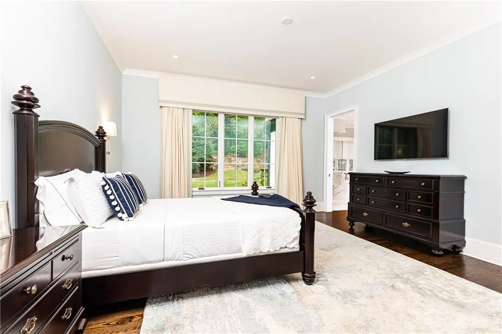 4900 Lake Forrest Drive, Atlanta, Georgia 30342, 4 Bedrooms Bedrooms, ,4 BathroomsBathrooms,Residential,Sold,4900 Lake Forrest Drive,7463640 4900 Lake Forrest Drive, Atlanta, Georgia 30342, 4 Bedrooms Bedrooms, ,4 BathroomsBathrooms,Residential,Sold,4900 Lake Forrest Drive,7463640