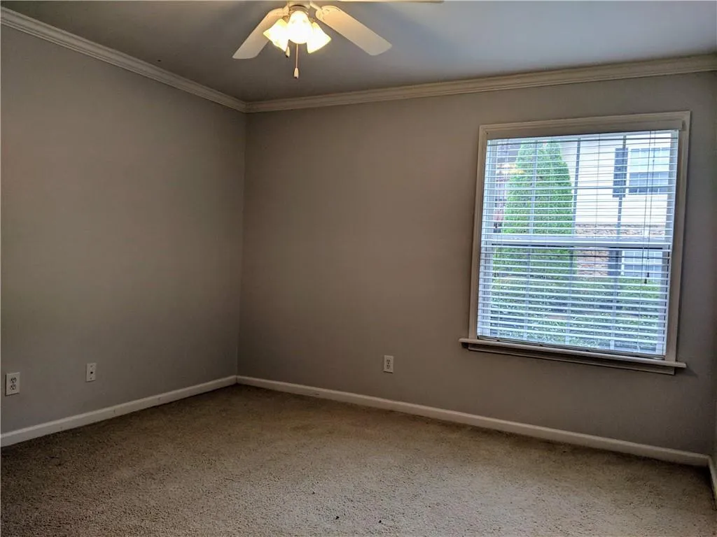 605 Brighton Point, Sandy Springs, Georgia 30328, 2 Bedrooms Bedrooms, ,2 BathroomsBathrooms,Residential,Sold,605 Brighton Point,6642106