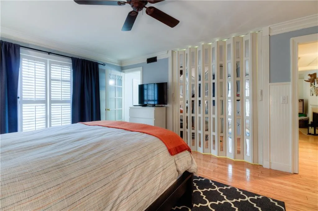5400 Roswell Road Unit D4, Atlanta, Georgia 30342, 3 Bedrooms Bedrooms, ,2 BathroomsBathrooms,Residential,Sold,5400 Roswell Road Unit D4,5968070