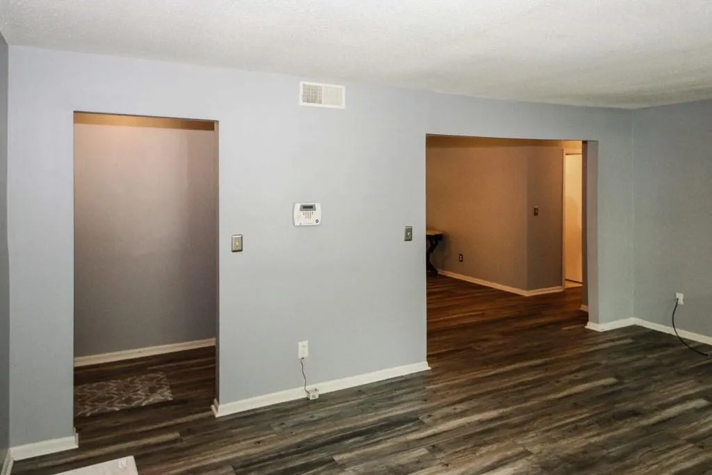 6851 Roswell Road Ne Unit F2, Atlanta, Georgia 30328, 2 Bedrooms Bedrooms, ,2 BathroomsBathrooms,Residential,Sold,6851 Roswell Road Ne Unit F2,6736466