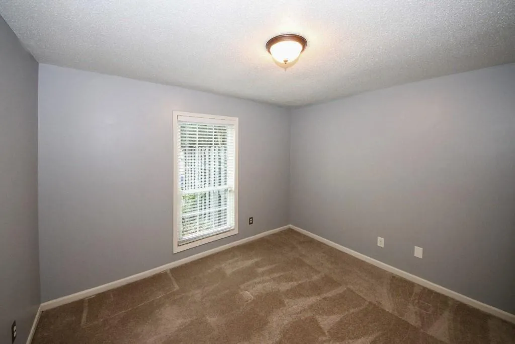 6851 Roswell Road Ne Unit F2, Atlanta, Georgia 30328, 2 Bedrooms Bedrooms, ,2 BathroomsBathrooms,Residential,Sold,6851 Roswell Road Ne Unit F2,6736466