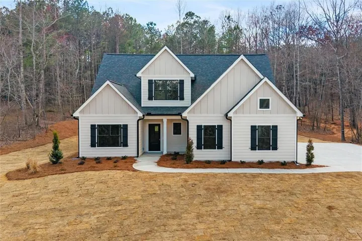 177 West Lake Boulevard, Carrollton, Georgia 30116