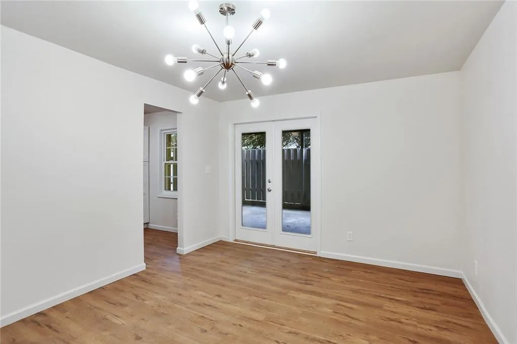 355 Winding River Drive Unit E, Sandy Springs, Georgia 30350, 2 Bedrooms Bedrooms, ,2 BathroomsBathrooms,Residential,Sold,355 Winding River Drive Unit E,6618817