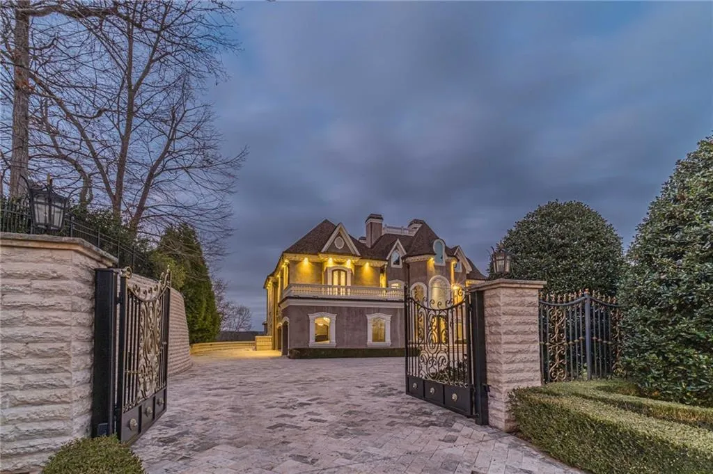 Gate with a balcony