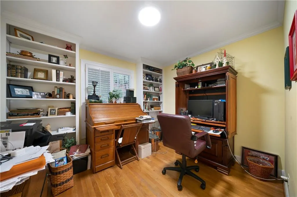 5525 Whitner Drive, Sandy Springs, Georgia 30327, 4 Bedrooms Bedrooms, ,2 BathroomsBathrooms,Residential,Sold,5525 Whitner Drive,7523747