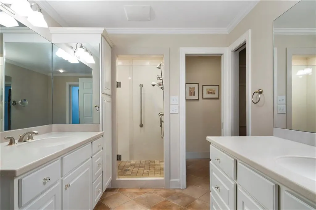 5525 Whitner Drive, Sandy Springs, Georgia 30327, 4 Bedrooms Bedrooms, ,2 BathroomsBathrooms,Residential,Sold,5525 Whitner Drive,7523747