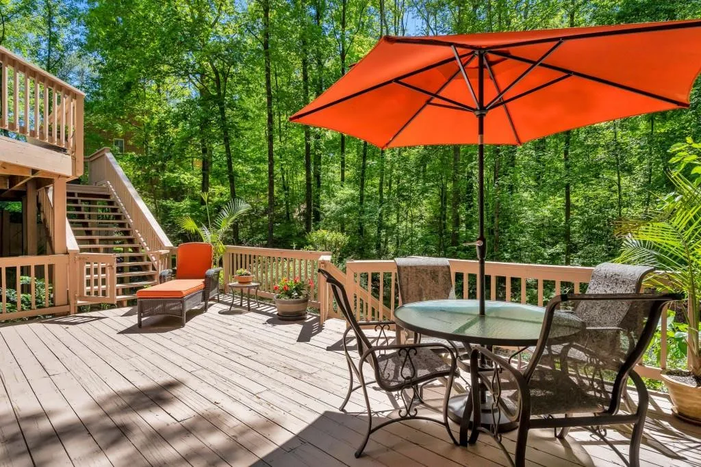 7360 Dunraven Place, Sandy Springs, Georgia 30328, 6 Bedrooms Bedrooms, ,5 BathroomsBathrooms,Residential,Sold,7360 Dunraven Place,6543227