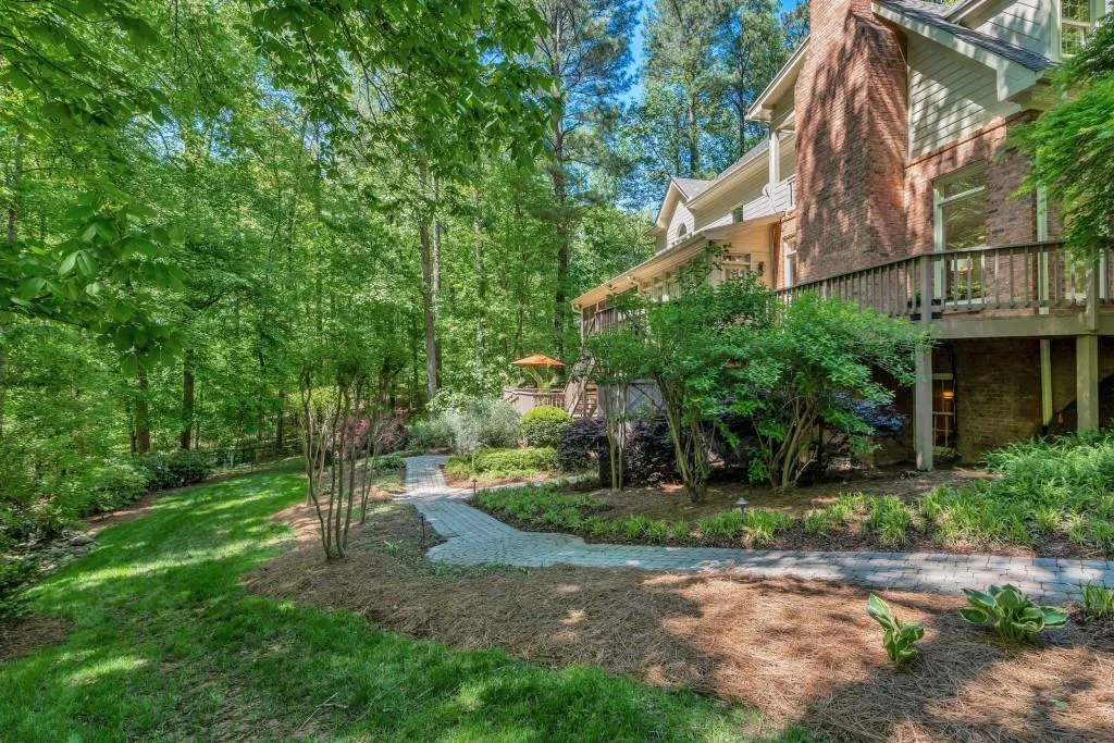 7360 Dunraven Place, Sandy Springs, Georgia 30328, 6 Bedrooms Bedrooms, ,5 BathroomsBathrooms,Residential,Sold,7360 Dunraven Place,6543227