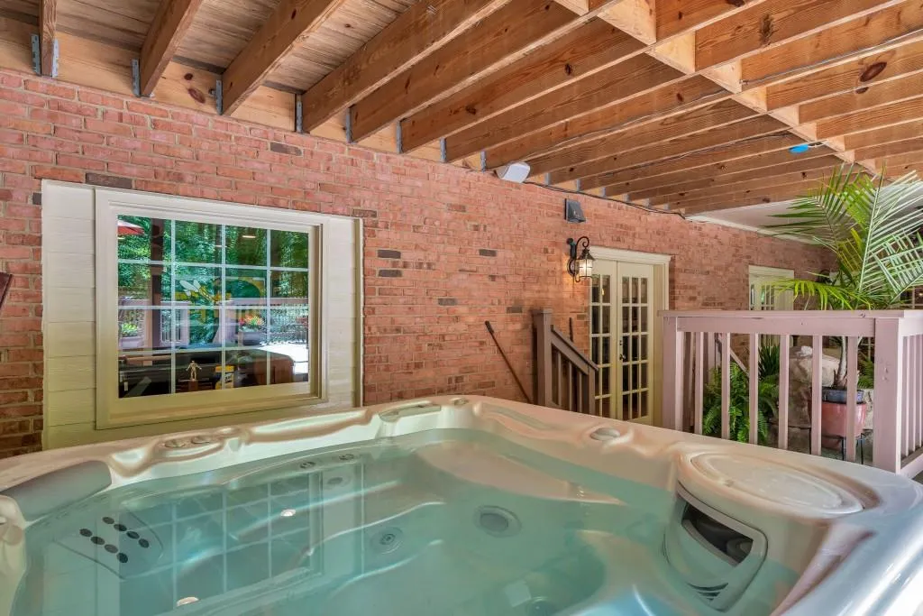 7360 Dunraven Place, Sandy Springs, Georgia 30328, 6 Bedrooms Bedrooms, ,5 BathroomsBathrooms,Residential,Sold,7360 Dunraven Place,6543227