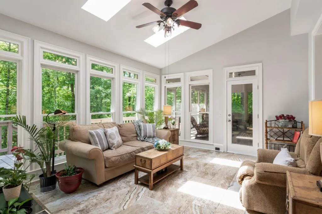 7360 Dunraven Place, Sandy Springs, Georgia 30328, 6 Bedrooms Bedrooms, ,5 BathroomsBathrooms,Residential,Sold,7360 Dunraven Place,6543227