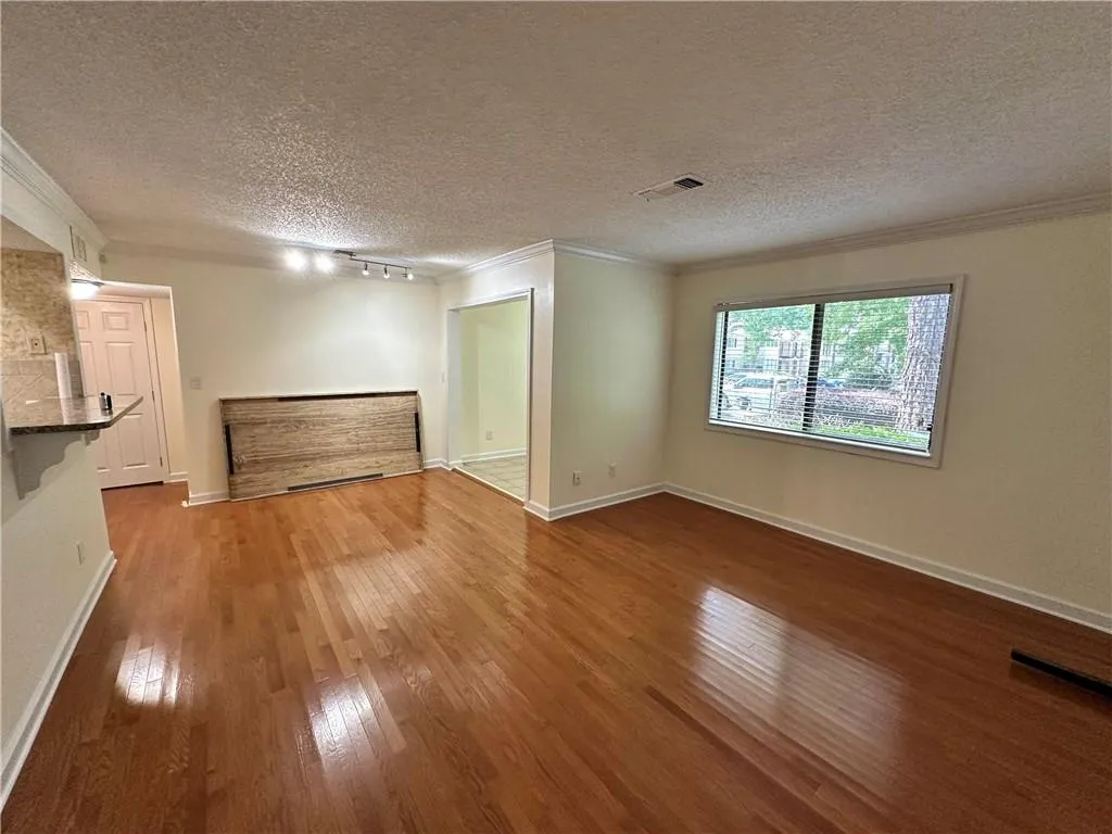1503 Wingate Way Unit 1503, Sandy Springs, Georgia 30350, 1 Bedroom Bedrooms, ,1 BathroomBathrooms,Residential,For Sale,1503 Wingate Way Unit 1503,7585786