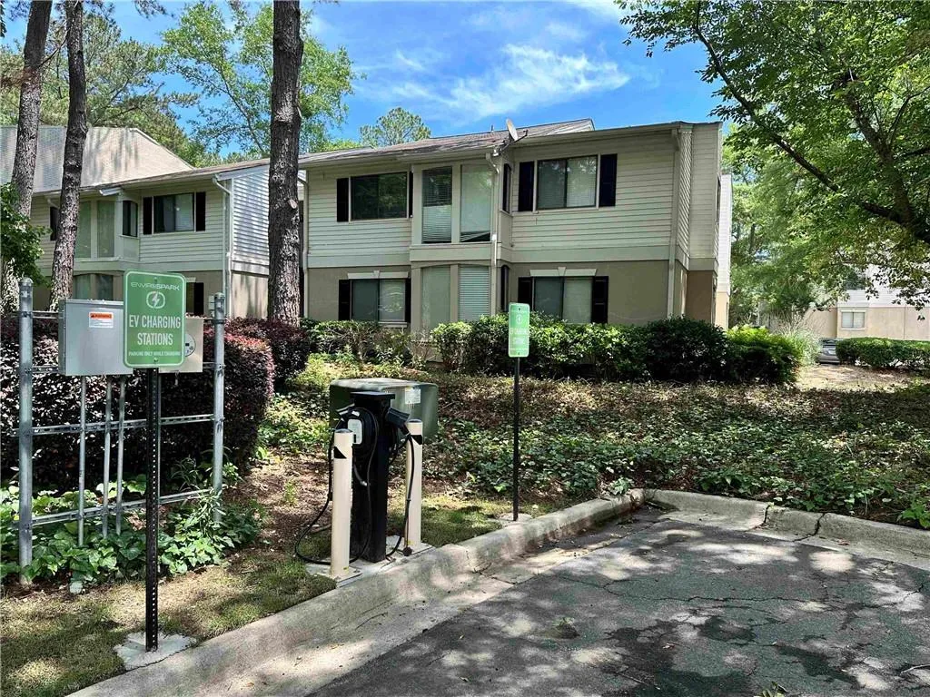 1503 Wingate Way Unit 1503, Sandy Springs, Georgia 30350, 1 Bedroom Bedrooms, ,1 BathroomBathrooms,Residential,For Sale,1503 Wingate Way Unit 1503,7585786