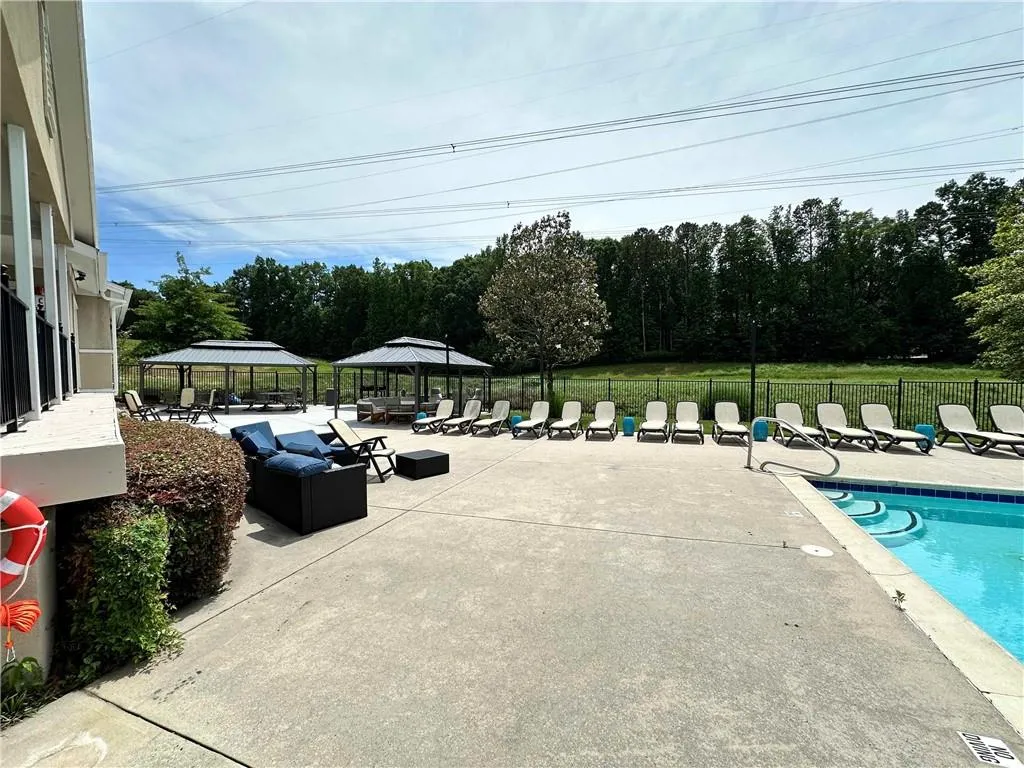 1503 Wingate Way Unit 1503, Sandy Springs, Georgia 30350, 1 Bedroom Bedrooms, ,1 BathroomBathrooms,Residential,For Sale,1503 Wingate Way Unit 1503,7585786