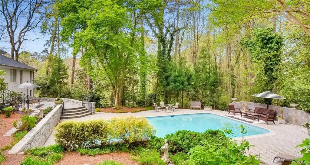 6270 Mountain Brook Lane N, Sandy Springs, Georgia 30328, 5 Bedrooms Bedrooms, ,4 BathroomsBathrooms,Residential,Sold,6270 Mountain Brook Lane N,6565252
