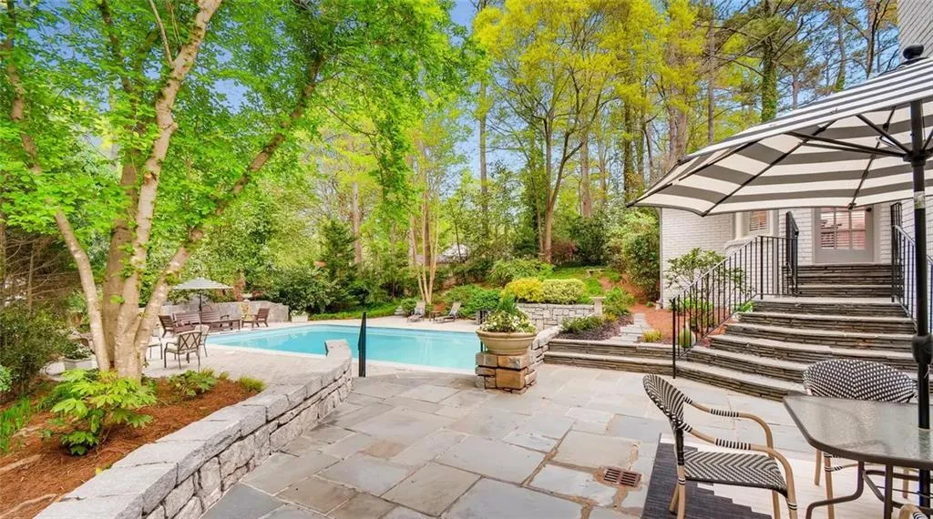 6270 Mountain Brook Lane N, Sandy Springs, Georgia 30328, 5 Bedrooms Bedrooms, ,4 BathroomsBathrooms,Residential,Sold,6270 Mountain Brook Lane N,6565252