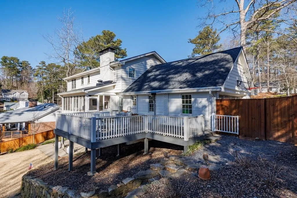 6250 Weatherly Drive, Atlanta, Georgia 30328, 5 Bedrooms Bedrooms, ,3 BathroomsBathrooms,Residential,For Sale,6250 Weatherly Drive,7713795